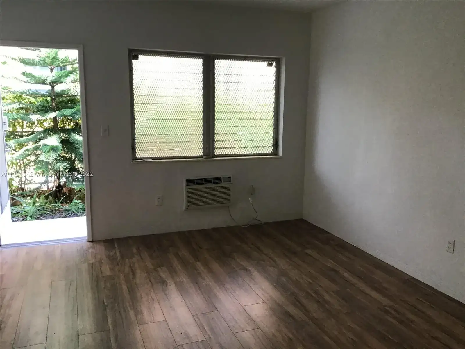 8132 Harding Ave # 2, Miami Beach FL 33141 photo 5
