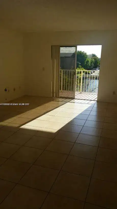 8260 SW 210th St # 308, Cutler Bay FL 33189 photo 4