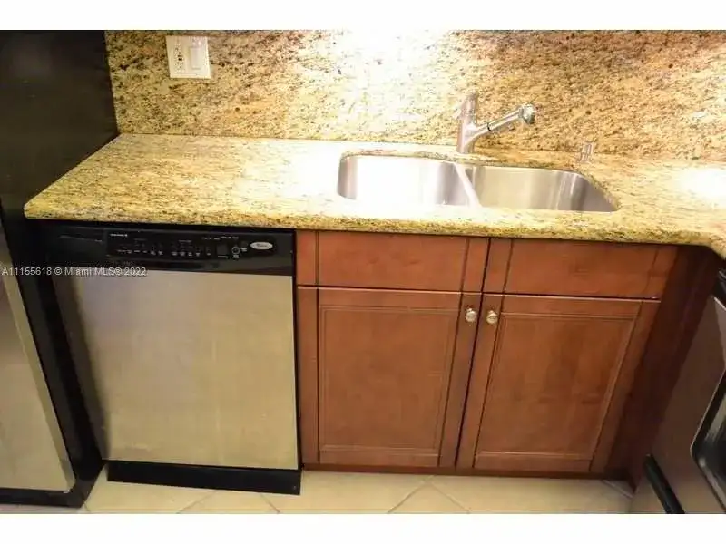 495 SE 8th St # 139, Deerfield Beach FL 33441 photo 4