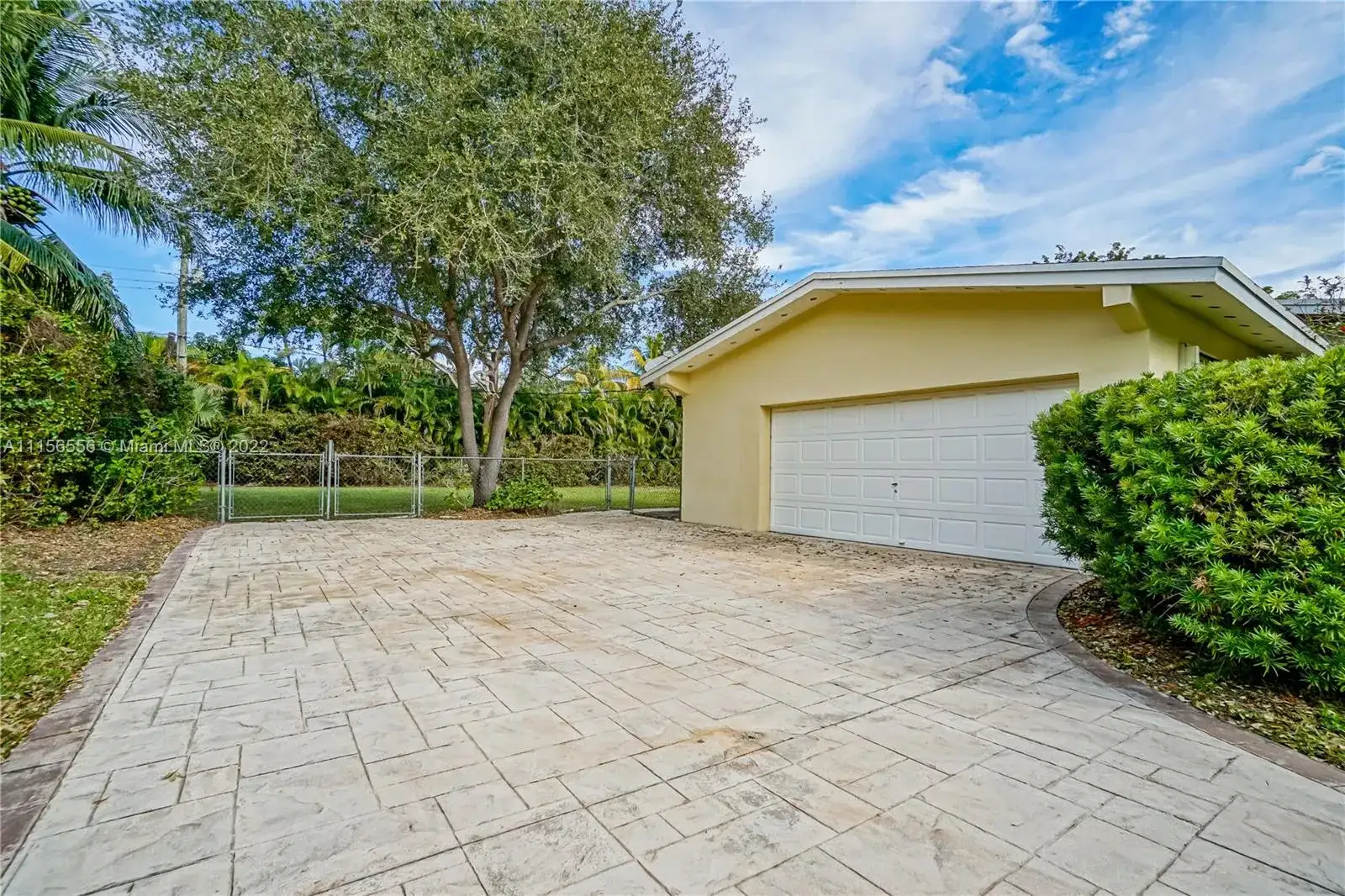 7445 SW 128th St, Pinecrest FL 33156 photo 4