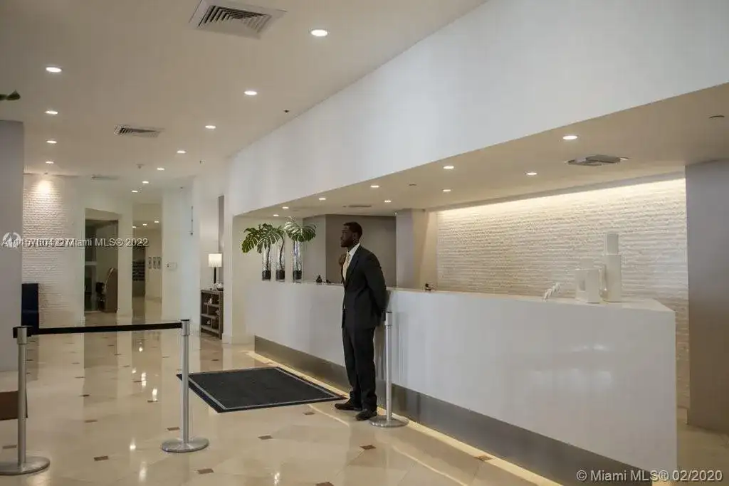 100 Lincoln Rd # 931, Miami Beach FL 33139 photo 5