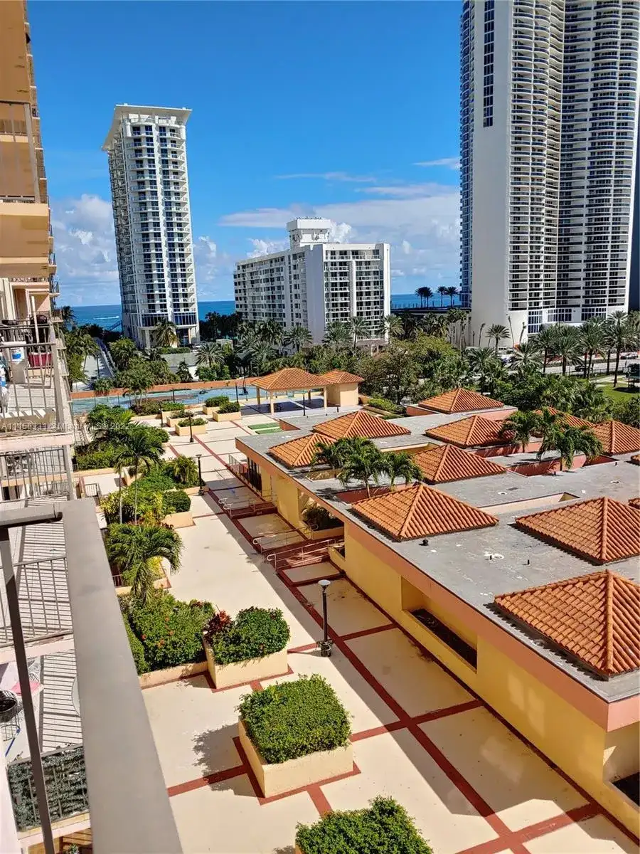 210 174th St # 807, Sunny Isles Beach FL 33160 photo 3