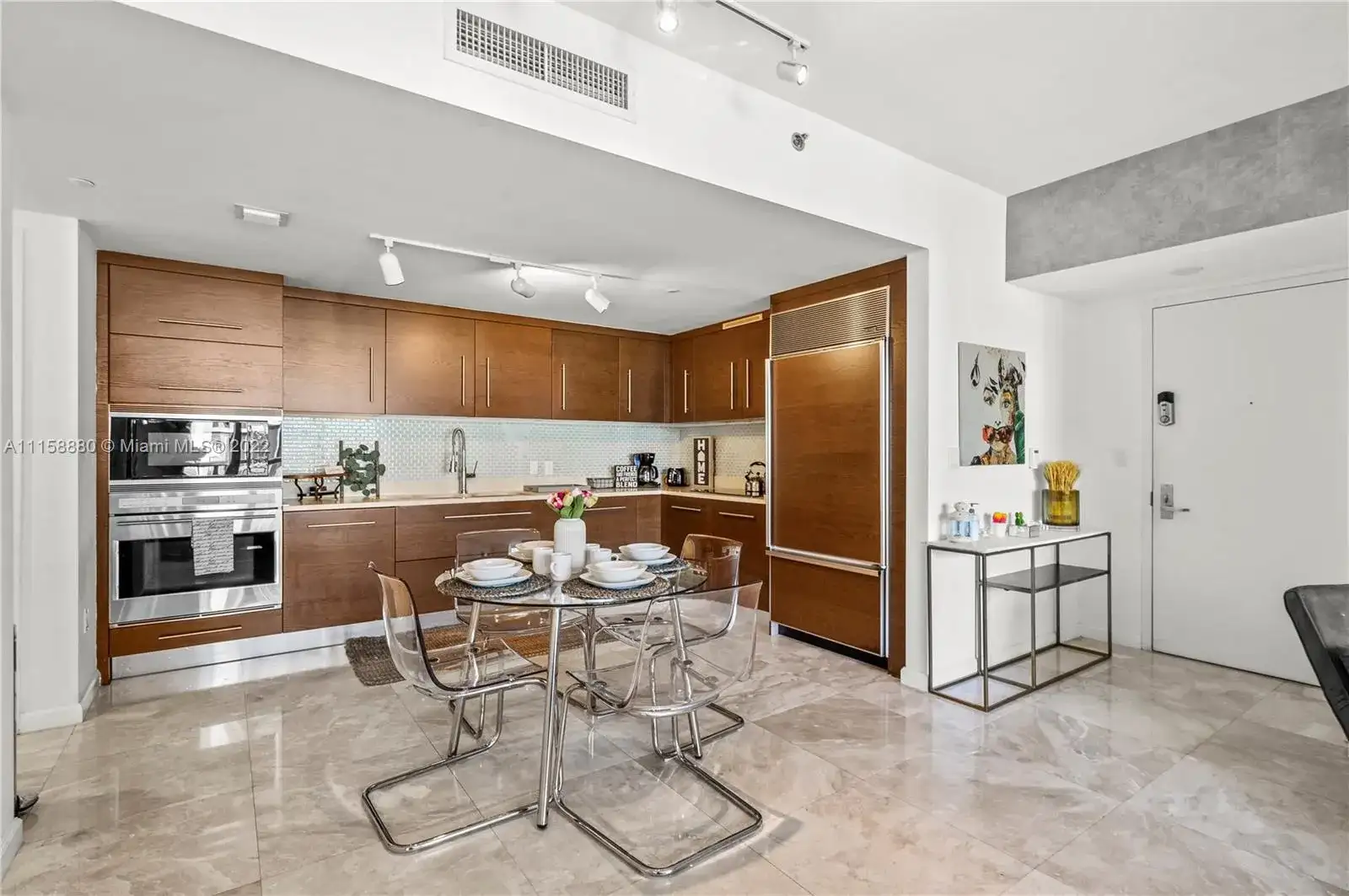 485 Brickell Ave # 1701, Miami FL 33131 photo 3