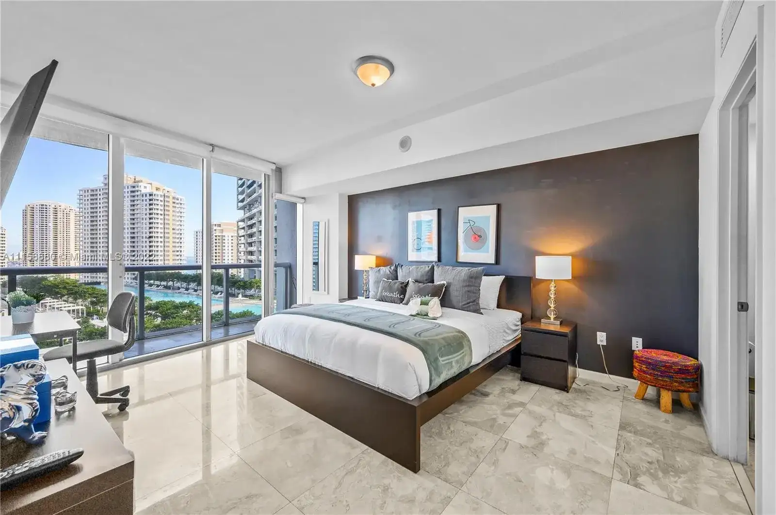 485 Brickell Ave # 1701, Miami FL 33131 photo 4