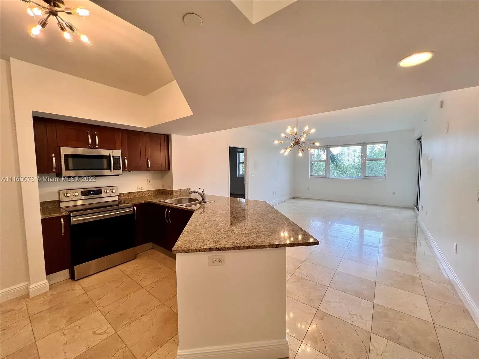 20000 E Country Club Dr # 314, Aventura FL 33180 photo 3