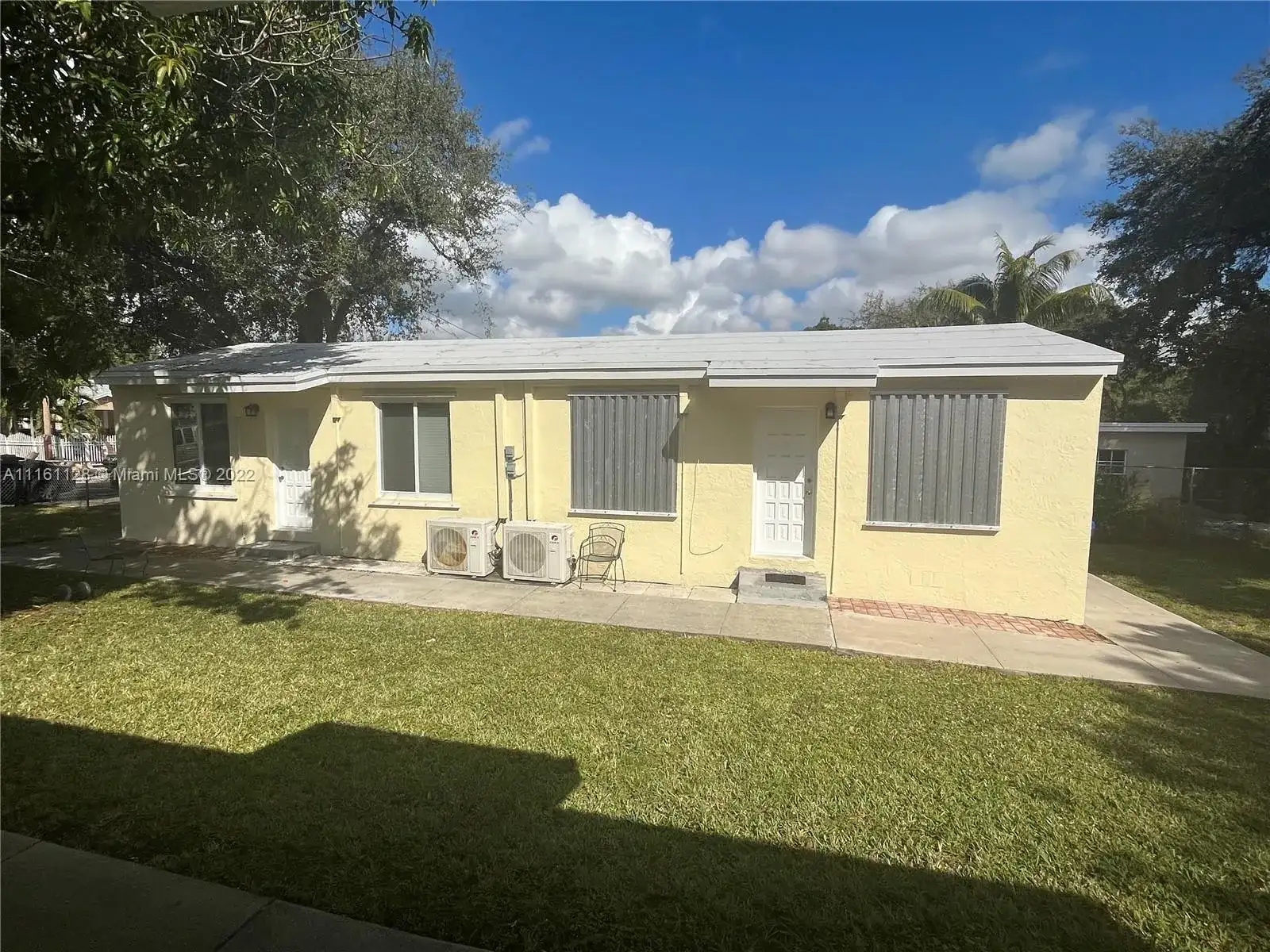 7637 NW 3rd Ave, Miami FL 33150 photo 2