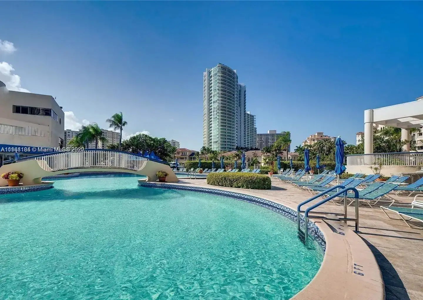 19707 Turnberry Way # 4, Aventura FL 33180 photo 2