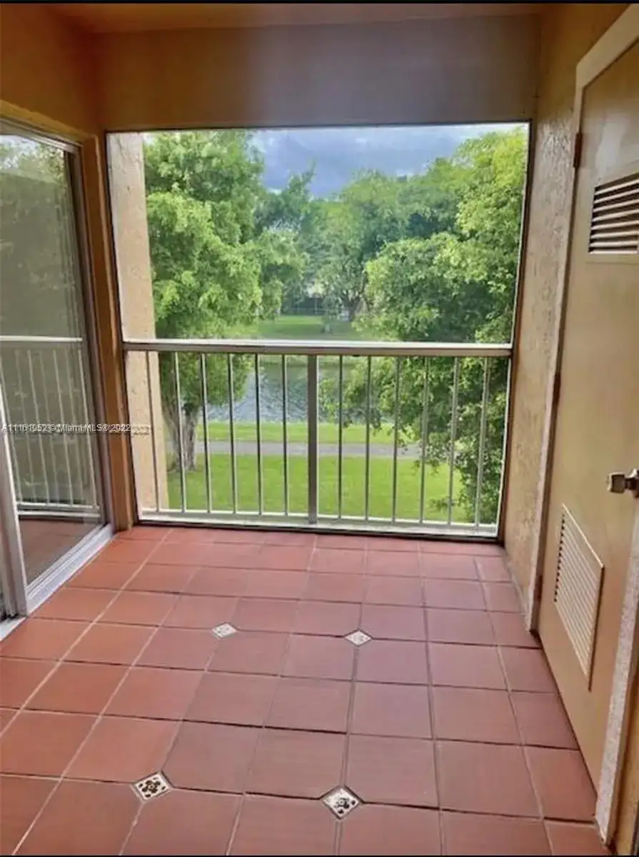 15285 SW 107th Ln # 215, Miami FL 33196 photo 4