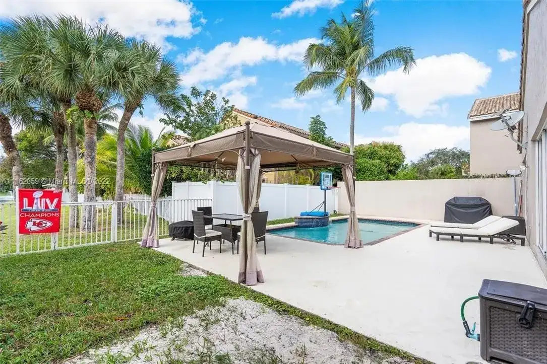 7685 NW 62nd Way, Parkland FL 33067 photo 3