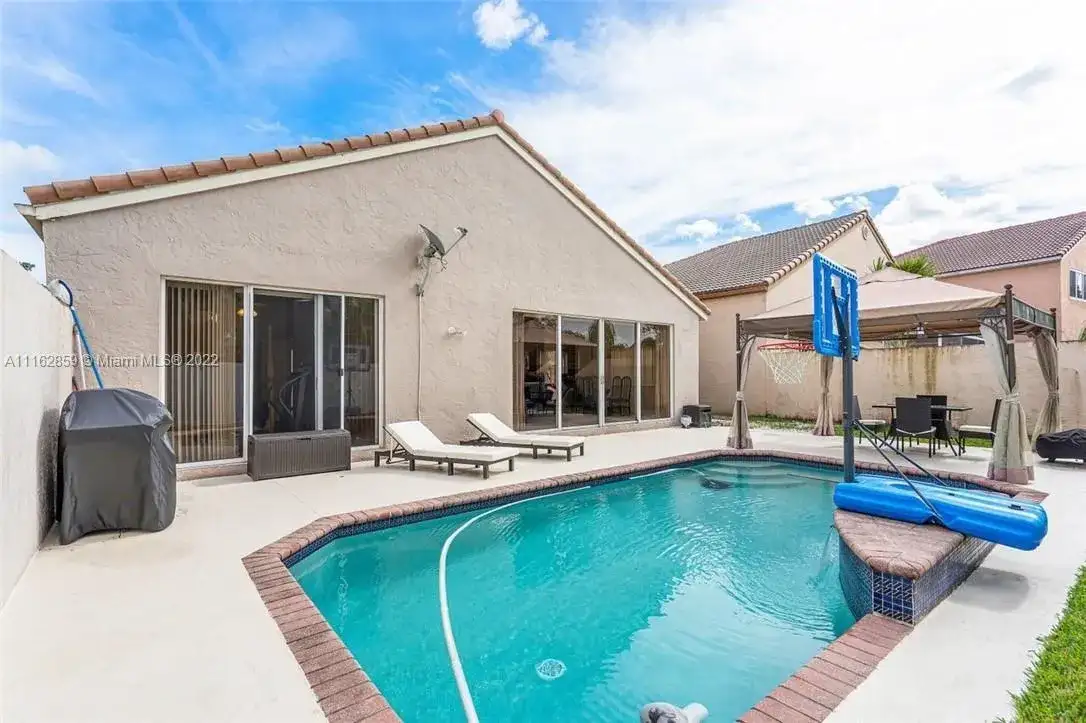 7685 NW 62nd Way, Parkland FL 33067 photo 4