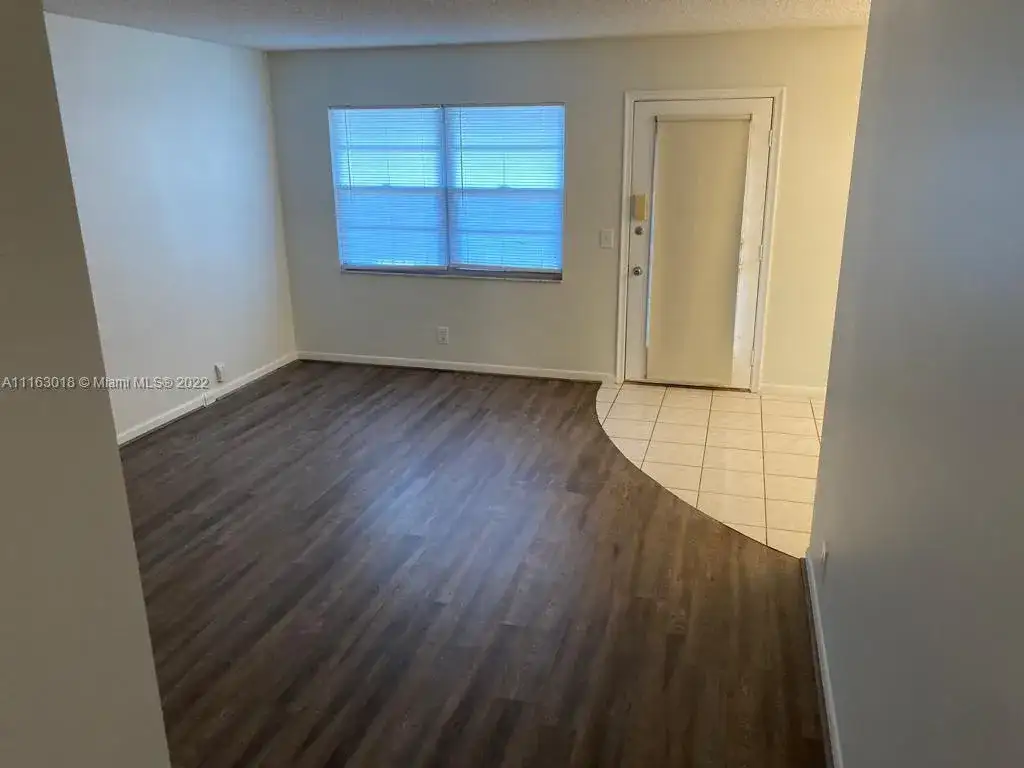 13450 SW 3rd St # 211D, Pembroke Pines FL 33027 photo 4