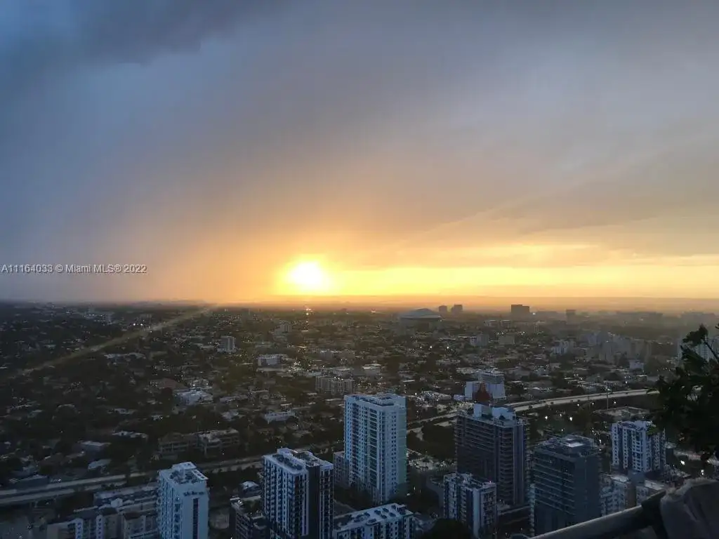 60 SW 13th St # 5013, Miami FL 33130 photo 5