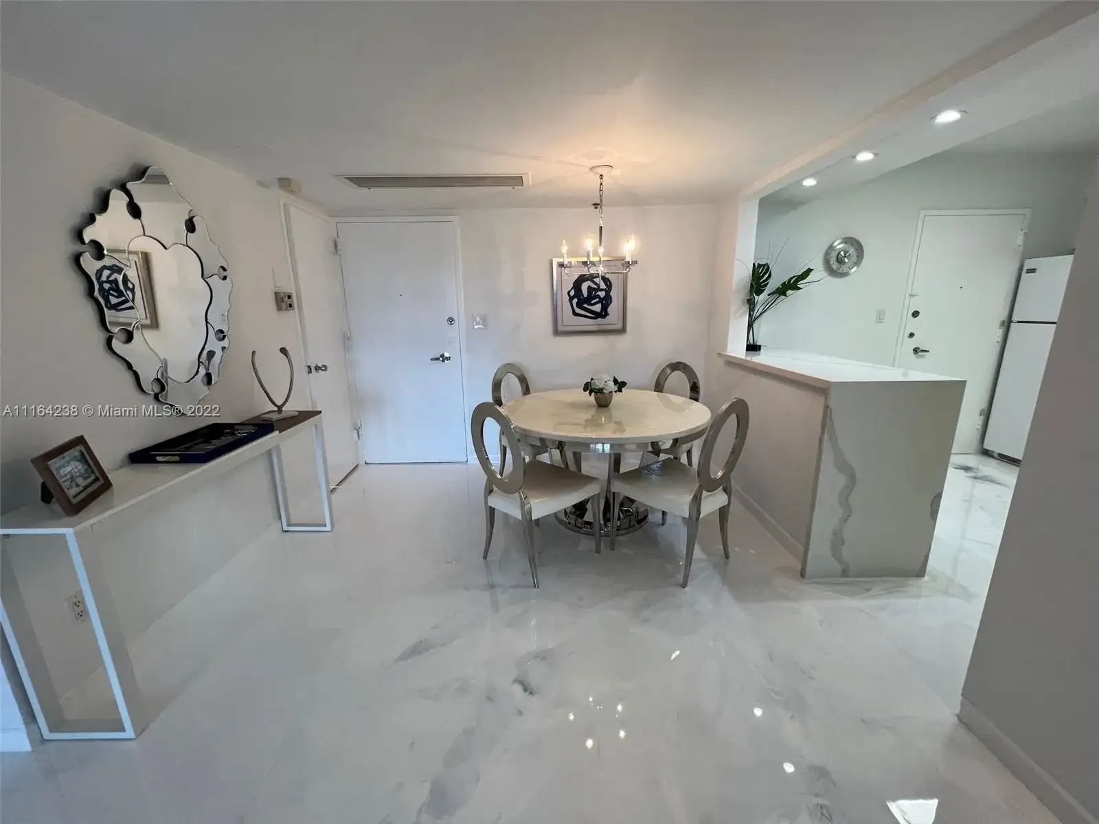 5161 Collins Ave # 410, Miami Beach FL 33140 photo 4