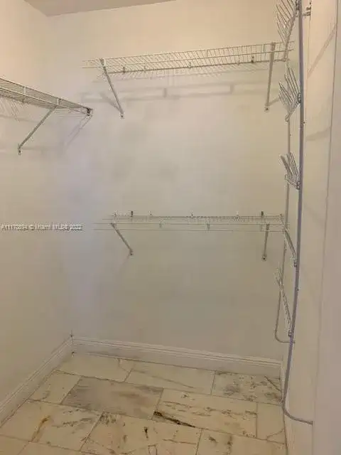 1526 Pennsylvania Ave # 17, Miami Beach FL 33139 photo 4