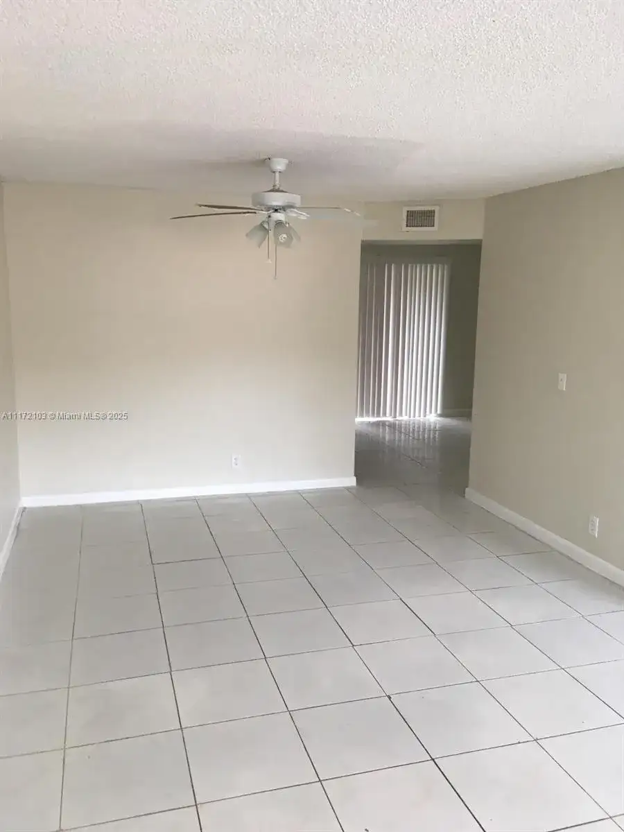 5962 NW 29th Pl # 112, Sunrise FL 33313 photo 2
