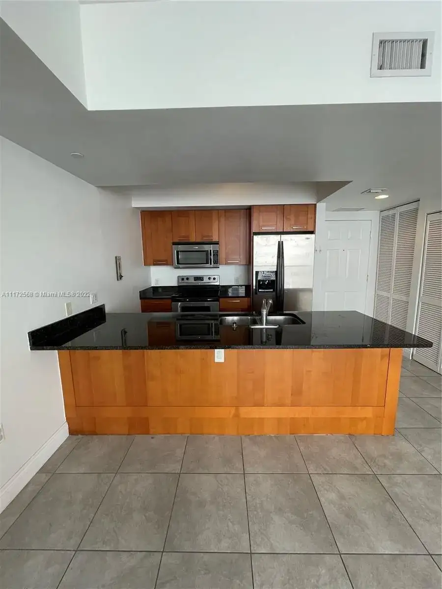 4100 Salzedo St # 511, Coral Gables FL 33146 photo 4