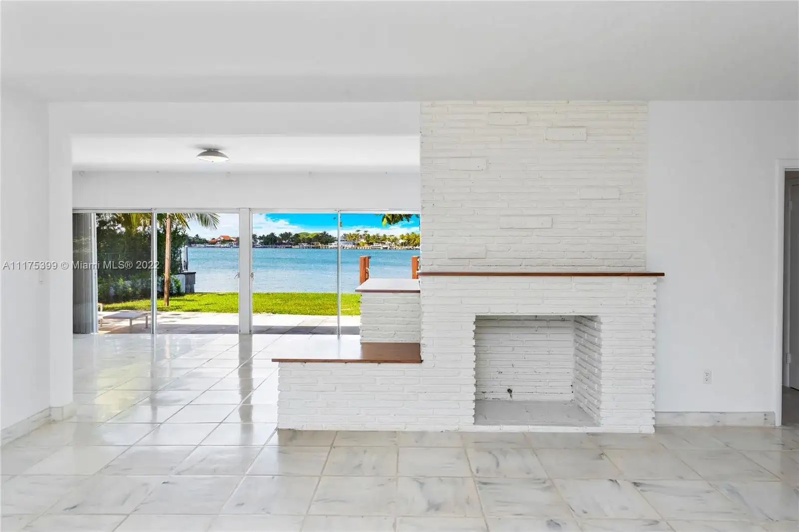 1275 N Biscayne Point Rd, Miami Beach FL 33141 photo 5