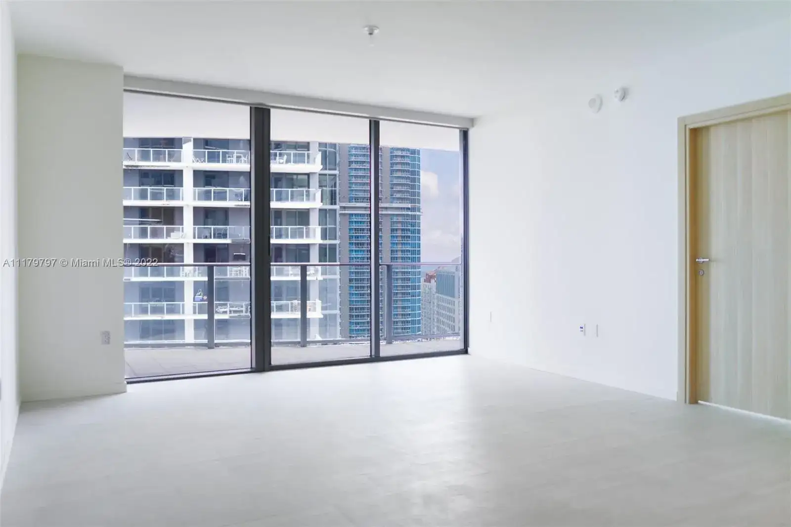 1000 Brickell Plaza # 3307, Miami FL 33131 photo 5