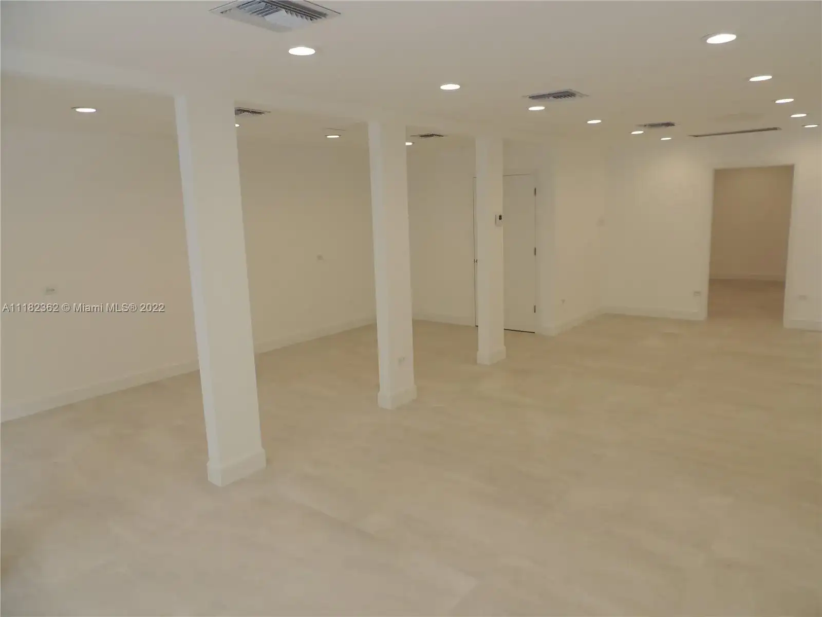 337 Alcazar Ave, Coral Gables FL 33134 photo 5