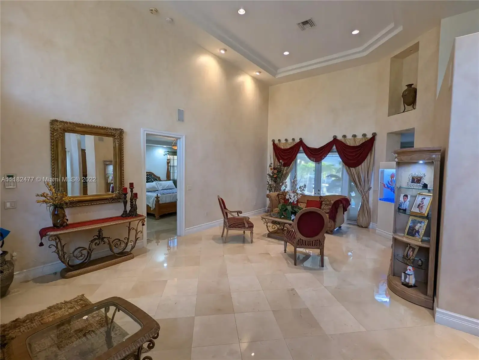 2940 NE 164th St, North Miami Beach FL 33160 photo 5