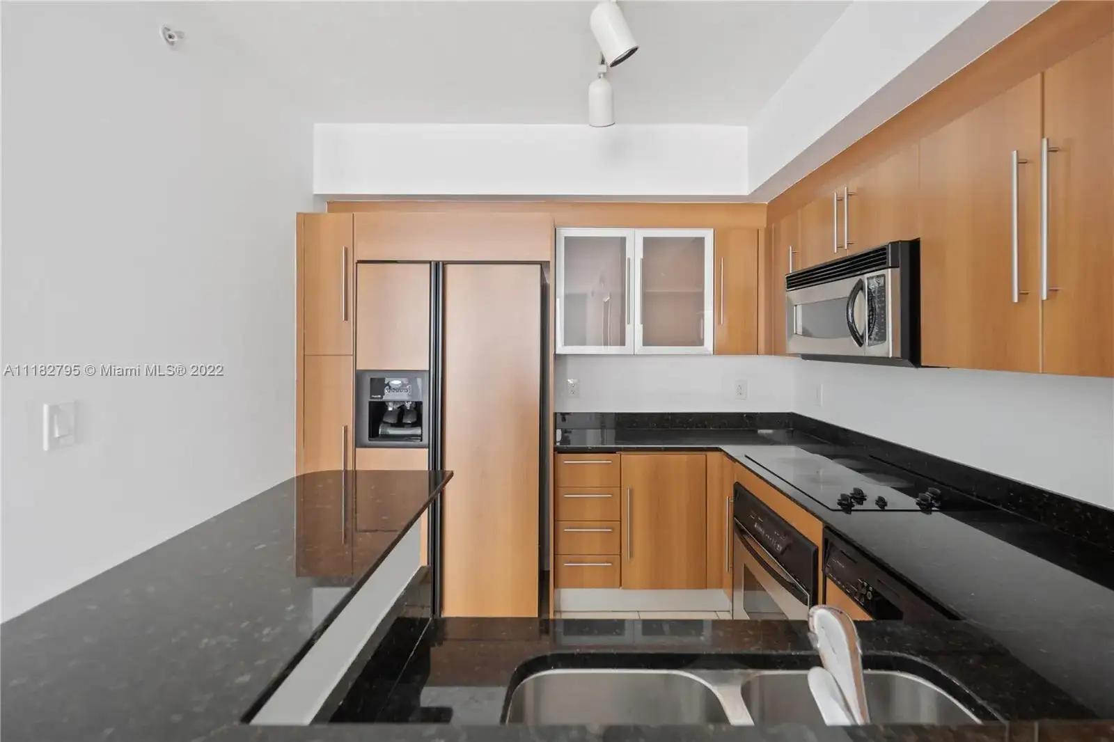 335 S Biscayne Blvd # 2700, Miami FL 33131 photo 3