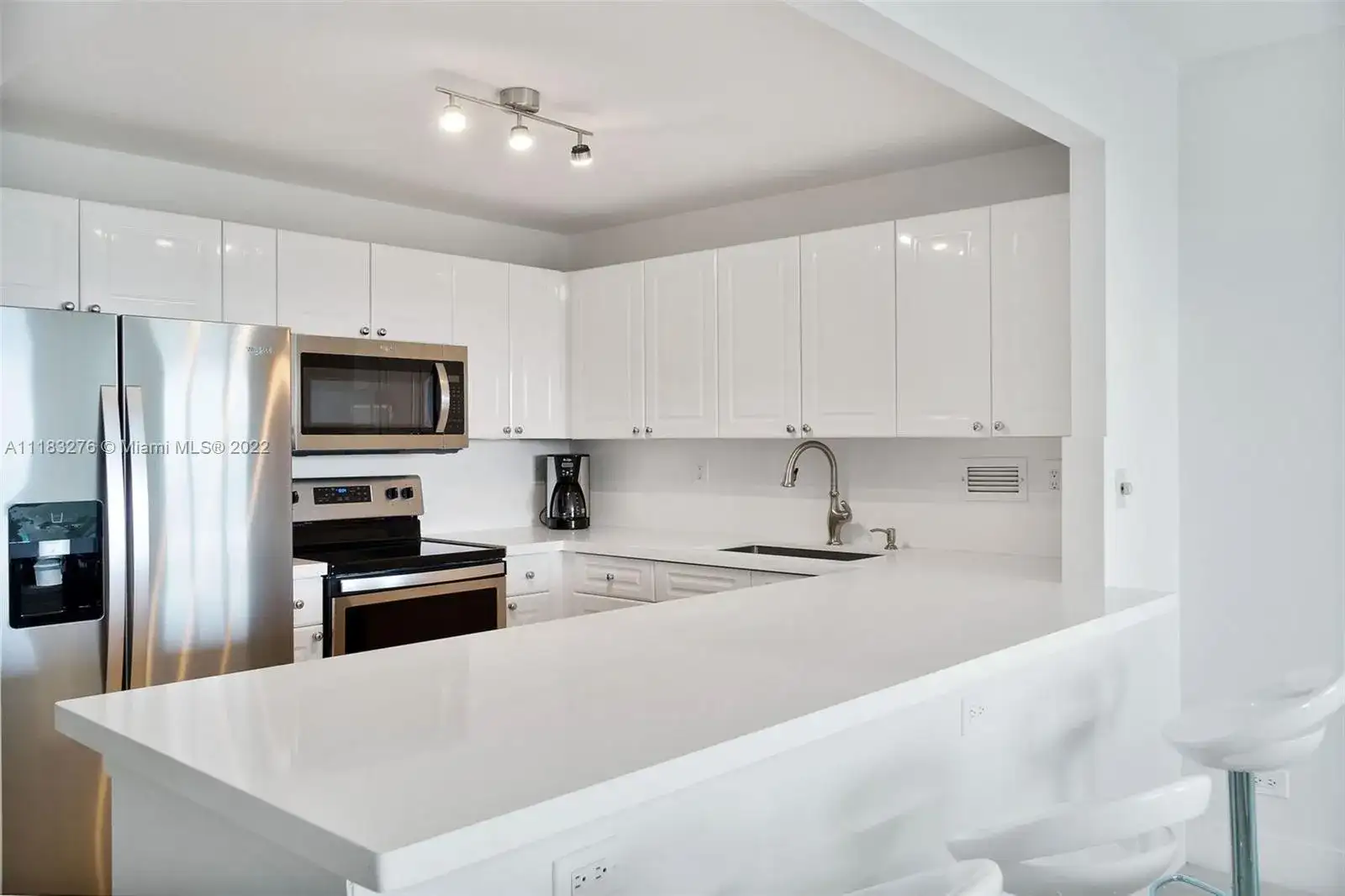 2301 Collins Ave # 338, Miami Beach FL 33139 photo 4