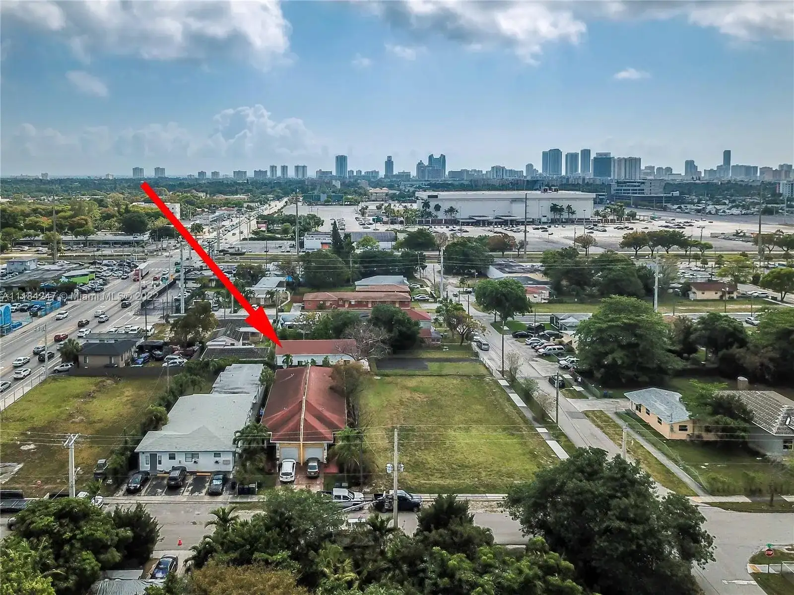 112 NW 10th St, Hallandale Beach FL 33009 photo 5