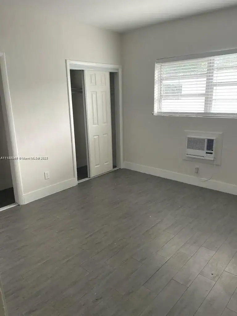 770 NE 123rd St # 25, North Miami FL 33161 photo 5