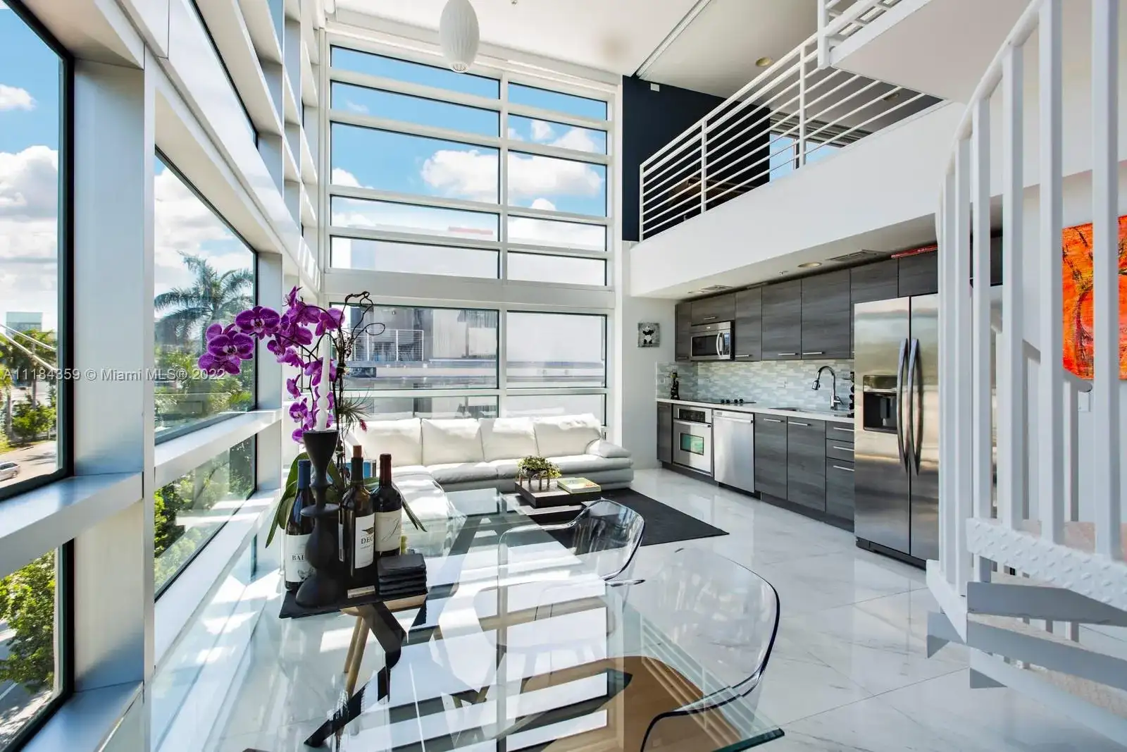 421 Meridian Ave # 15, Miami Beach FL 33139 photo 2