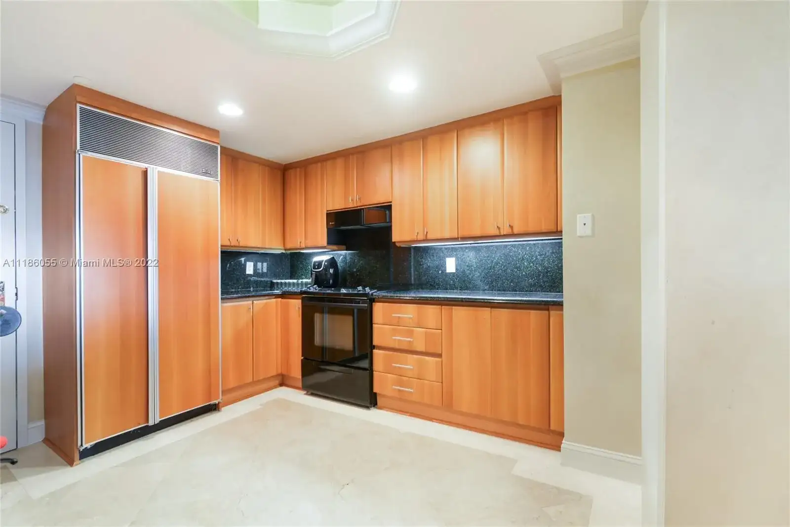 9559 Collins Ave # F, Surfside FL 33154 photo 4