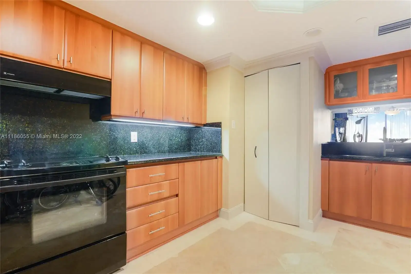 9559 Collins Ave # F, Surfside FL 33154 photo 5