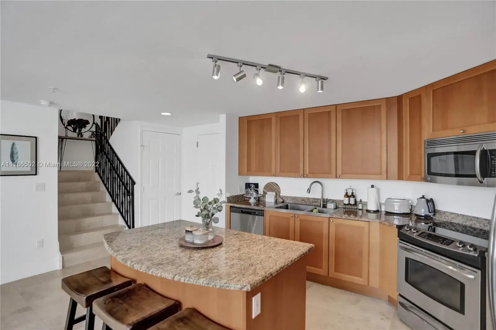 55 Merrick Way # 831, Coral Gables FL 33134 photo 5