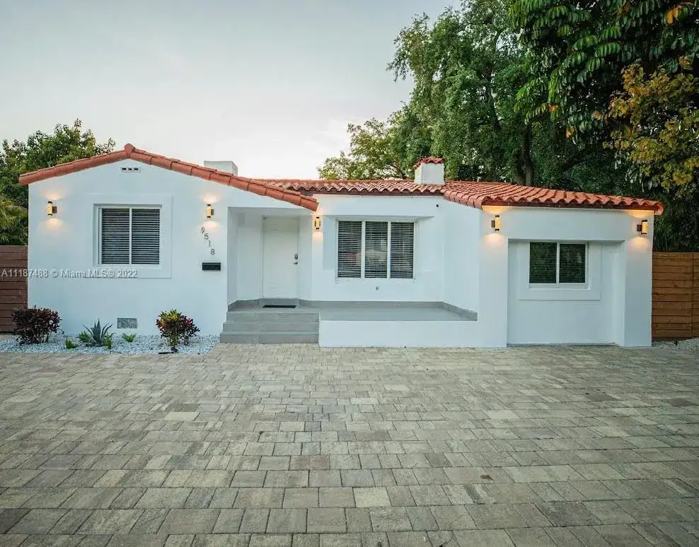 9518 N Miami Ave, Miami Shores FL 33150 photo 2