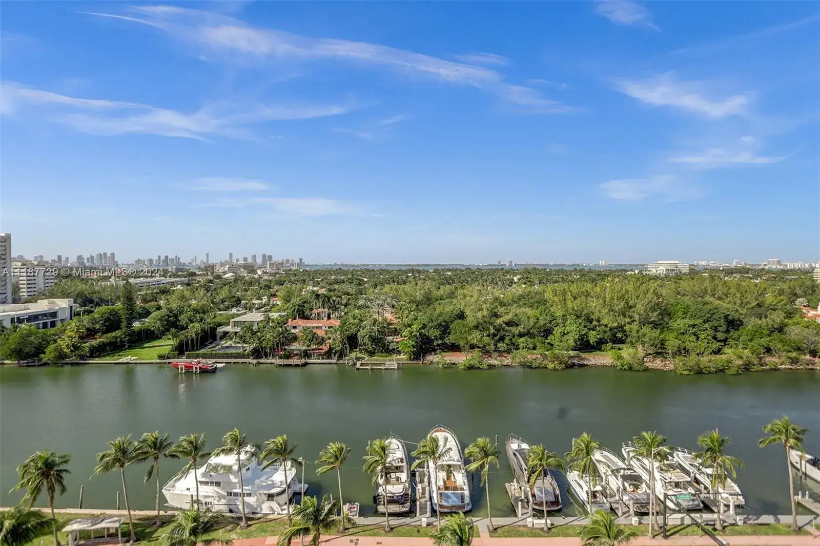 4401 Collins Ave # 1117, Miami Beach FL 33140 photo 2