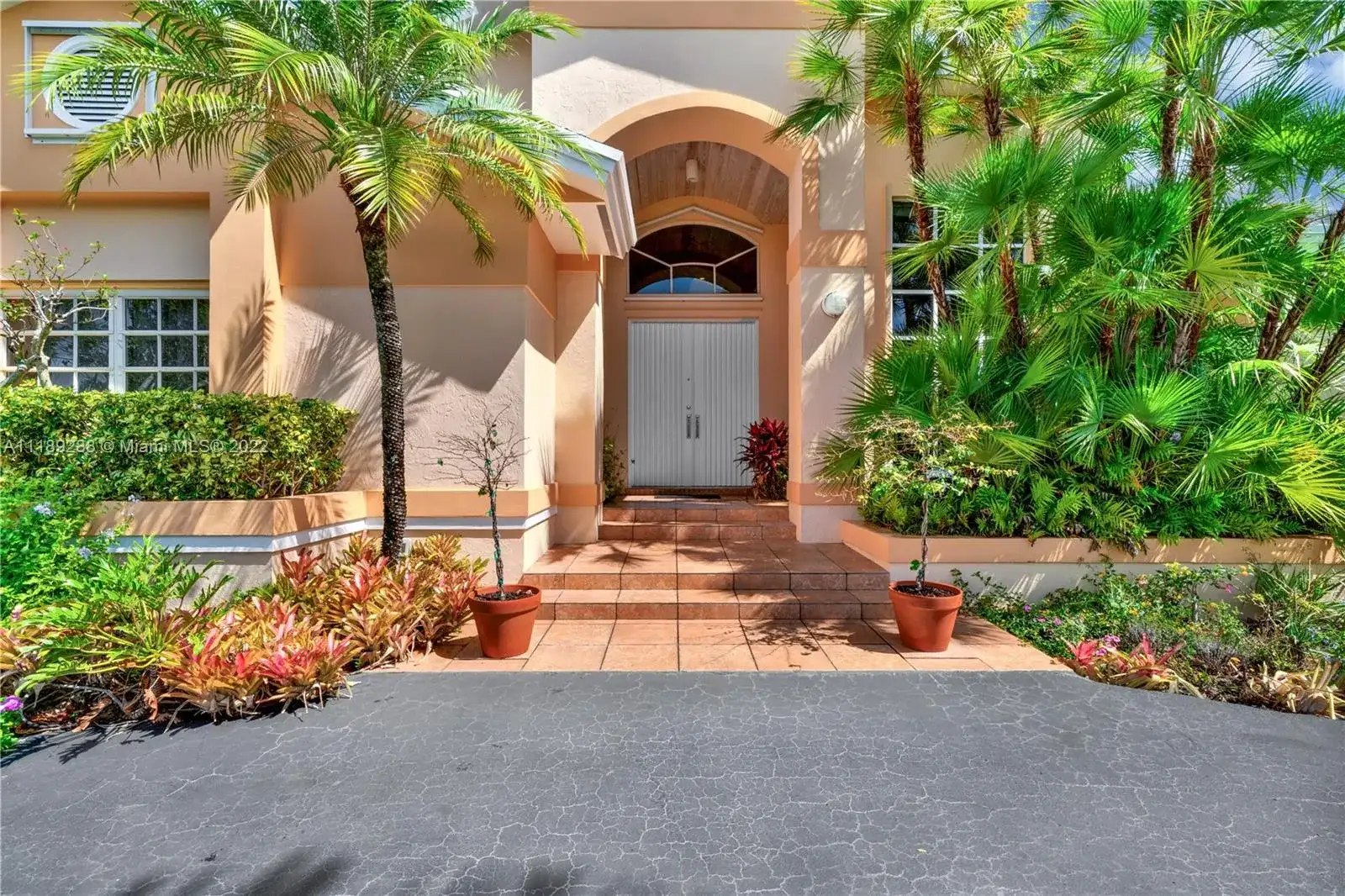 7861 SW 181st Ter, Palmetto Bay FL 33157 photo 5