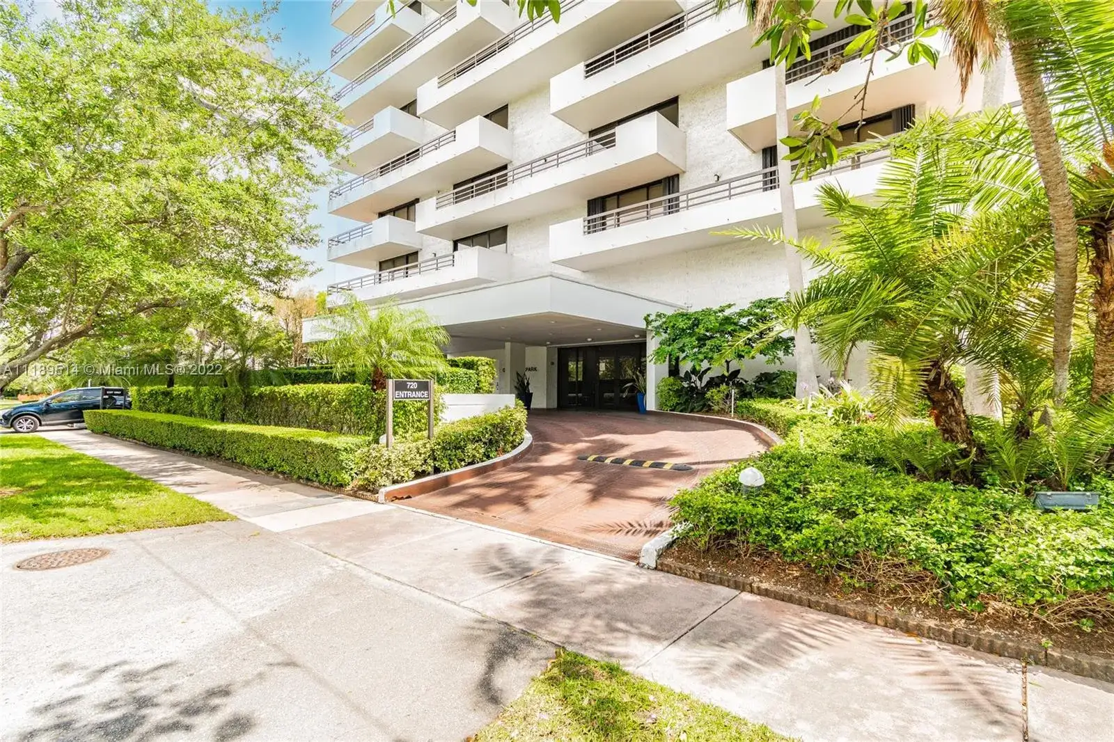 720 Coral Way # 7C, Coral Gables FL 33134 photo 2