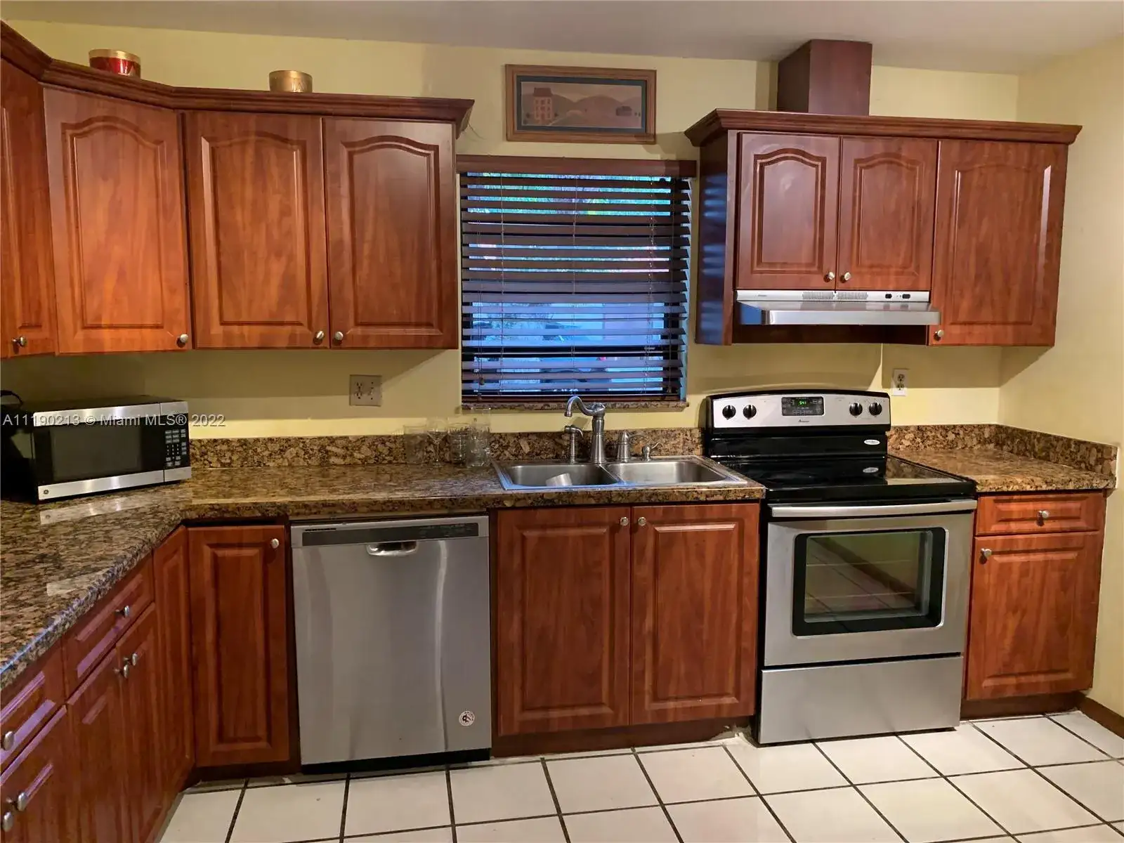 16831 SW 92nd Ct, Palmetto Bay FL 33157 photo 3