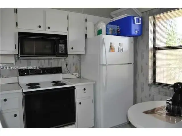 2726 NW 104th Ave # 302, Sunrise FL 33322 photo 5