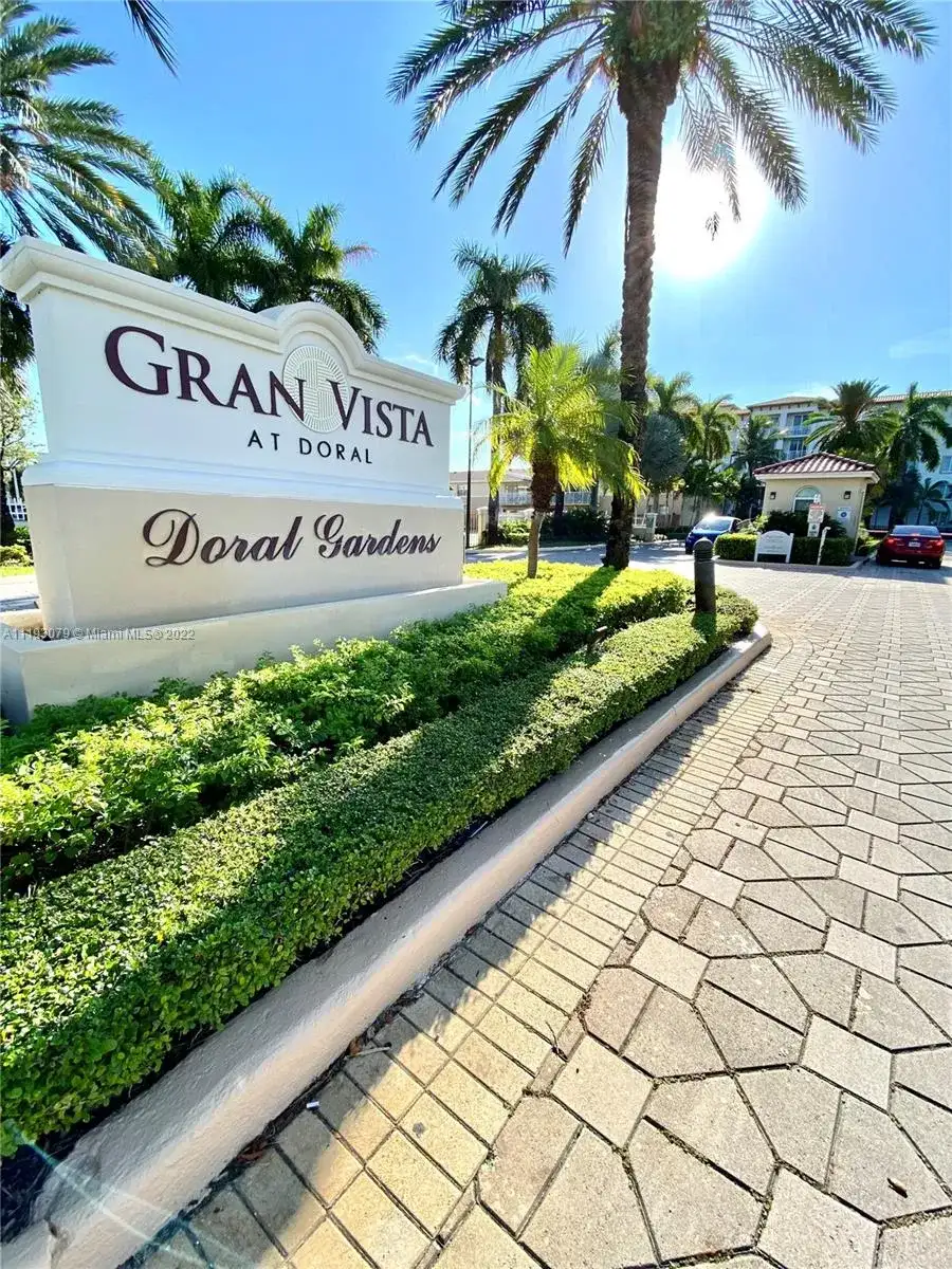 4670 NW 79th Ave # 1H, Doral FL 33166 photo 2
