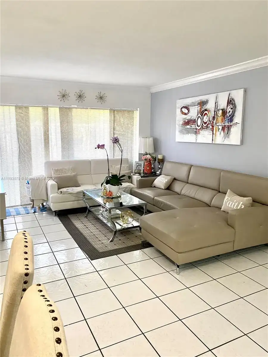 4670 NW 79th Ave # 1H, Doral FL 33166 photo 4