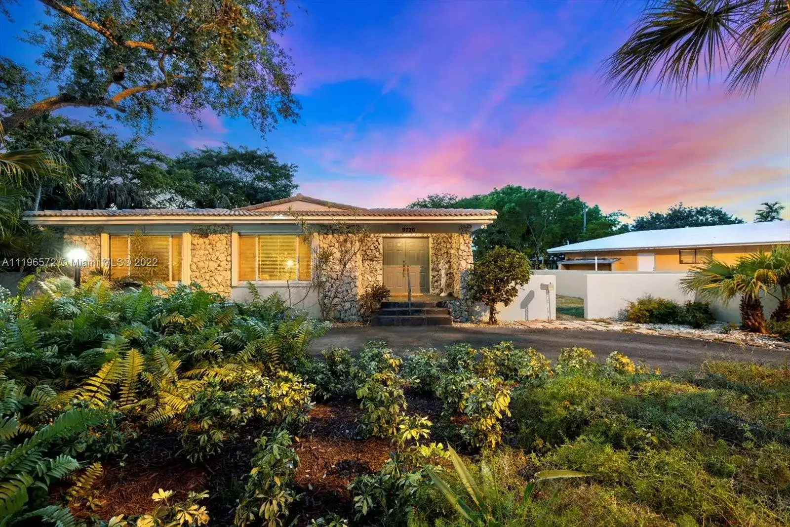 9720 Biscayne Blvd, Miami Shores FL 33138 photo 5