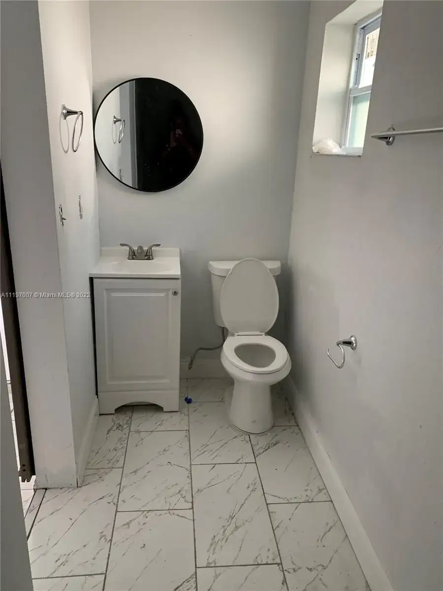 3420 NW 41st St, Lauderdale Lakes FL 33309 photo 5