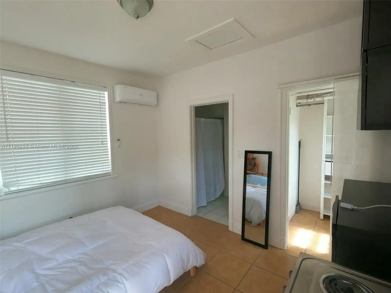 1265 Andalusia Ave # 2, Coral Gables FL 33134 photo 2