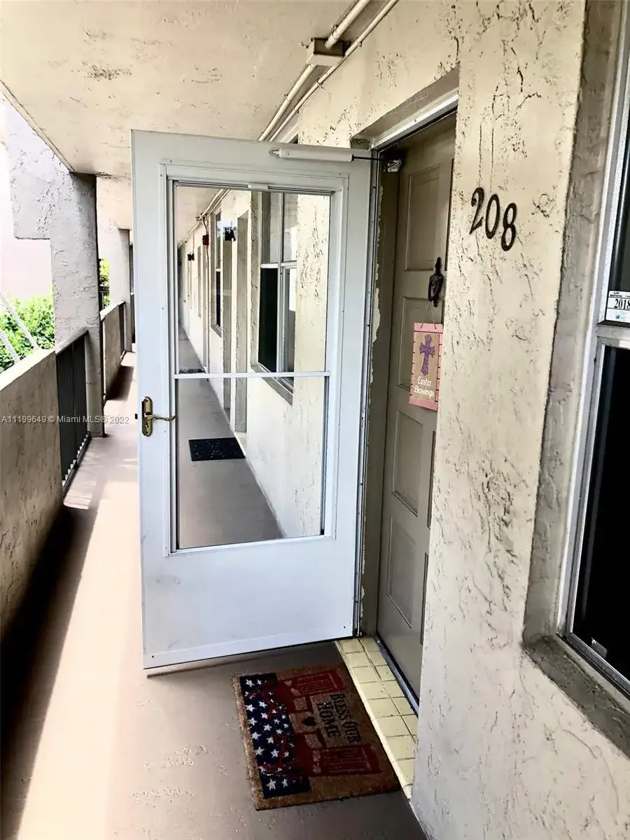 777 S Federal Hwy, Pompano Beach FL 33062 photo 4