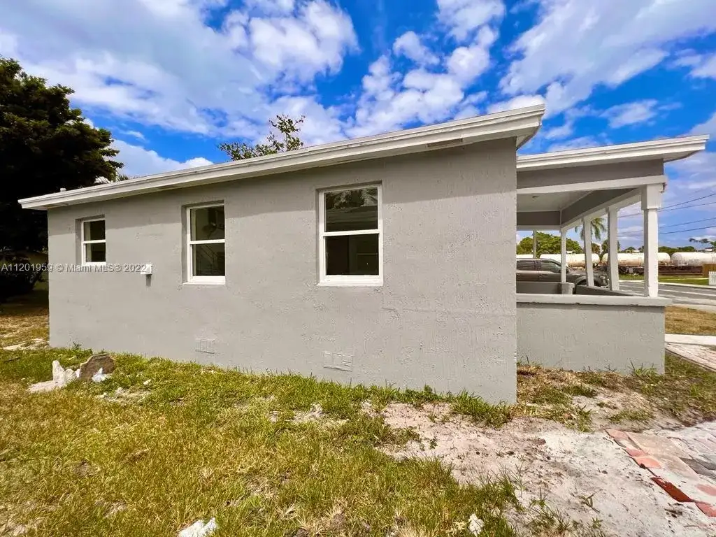 719 21st St # 0, West Palm Beach FL 33407 photo 2