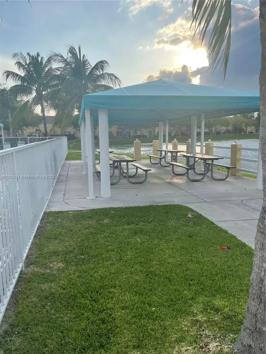 2811 SE 17th Ave # 110, Homestead FL 33035 photo 5