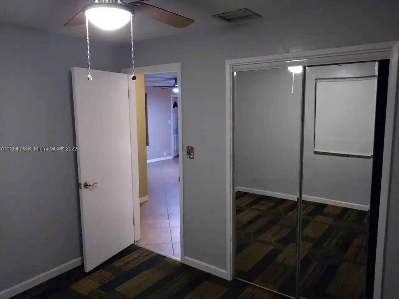 6645 Raleigh St, Hollywood FL 33024 photo 5