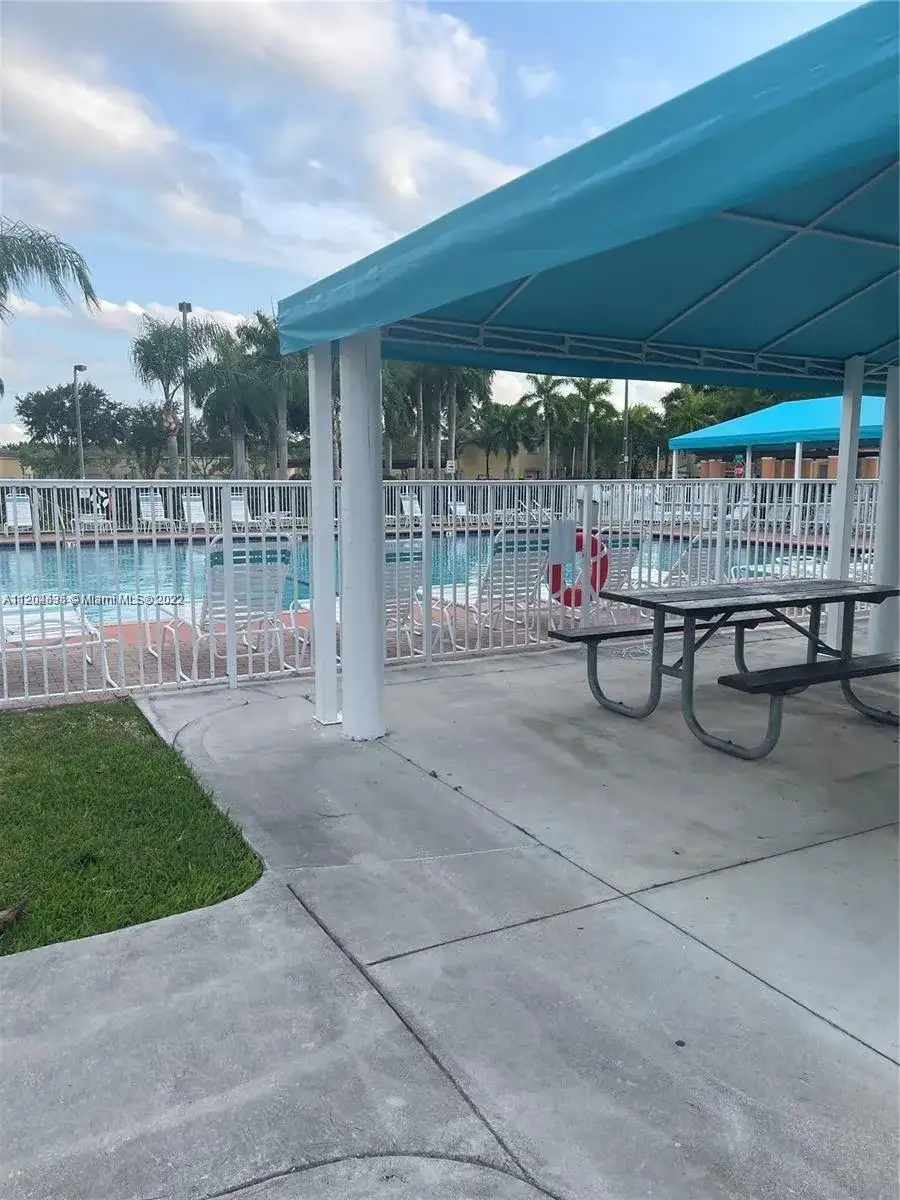 2755 SE 16th Ave # 100, Homestead FL 33035 photo 4