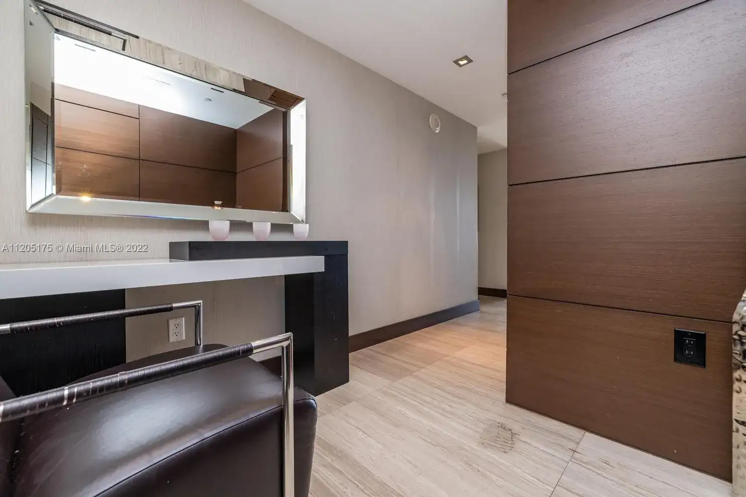 465 Brickell Ave # 3301, Miami FL 33131 photo 4