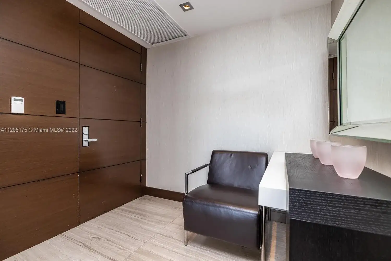 465 Brickell Ave # 3301, Miami FL 33131 photo 5